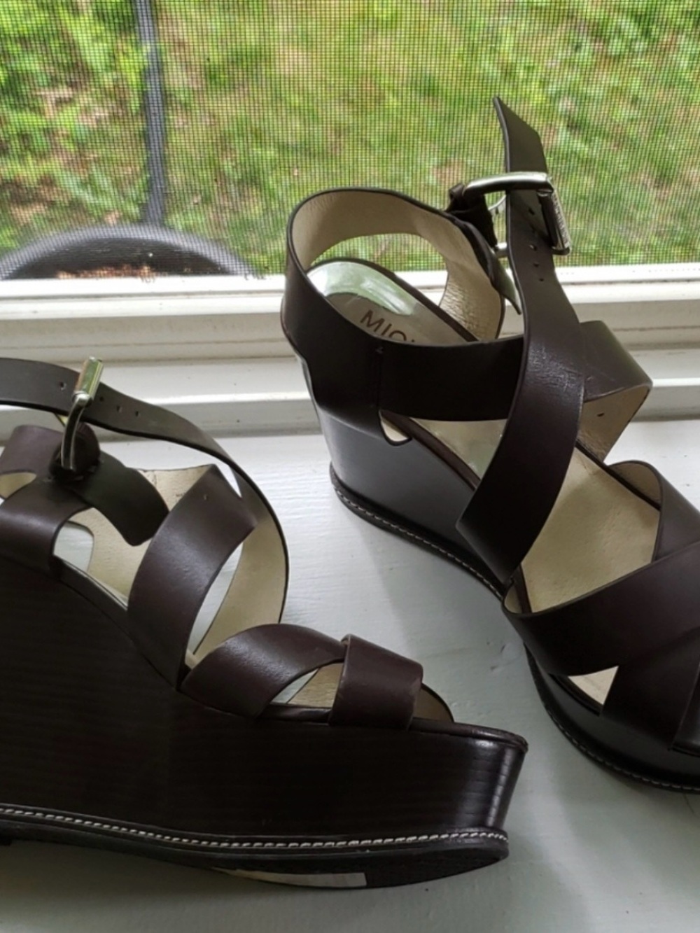 Michael Kors Dark Brown chocolate Leather Crisscross Wedge heels Sandals Celia 6
